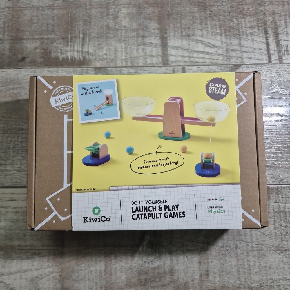 NEW KiwiCo Launch & Play Catapult Games Crate Educational Kit Toy Physics STEM